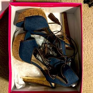 High heel sandals, size 7.5z never worn